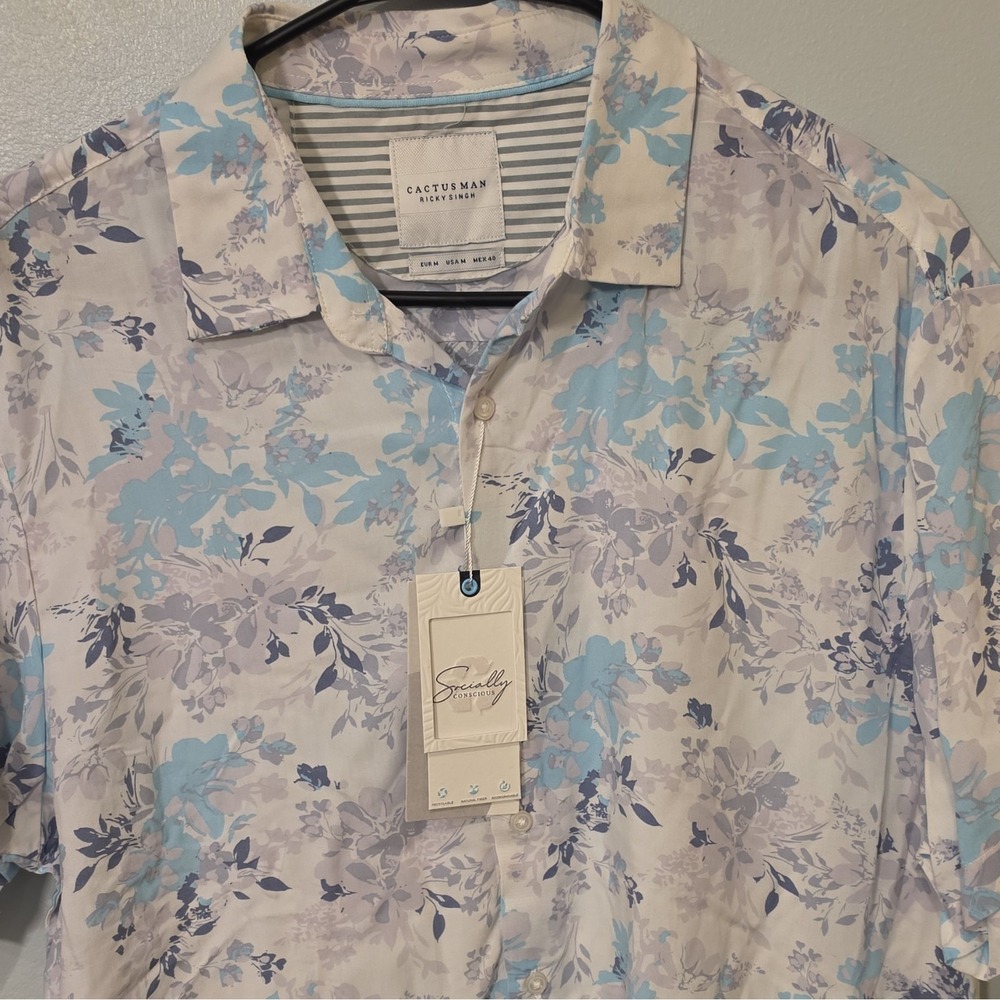 Cactusman Men's Short Sleeve Viscose Polo Shirt White/Blue/Purple Floral M #263 - Picture 3 of 8